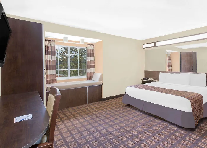 Top Hotels in Franklin, NC