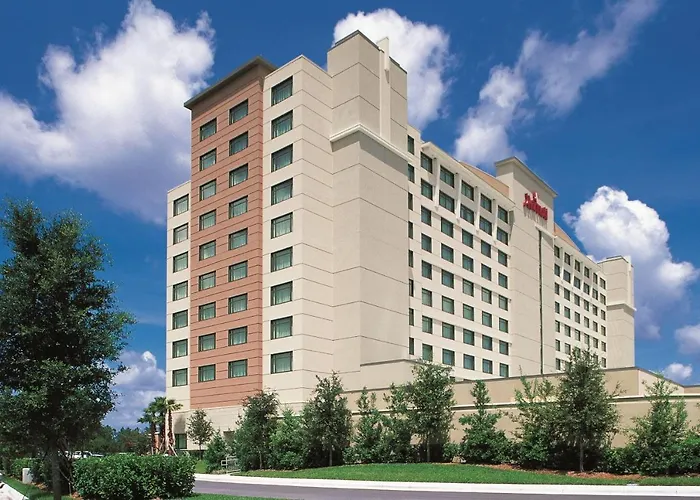 Best Hotels in Lake Mary FL for Comfort & Style