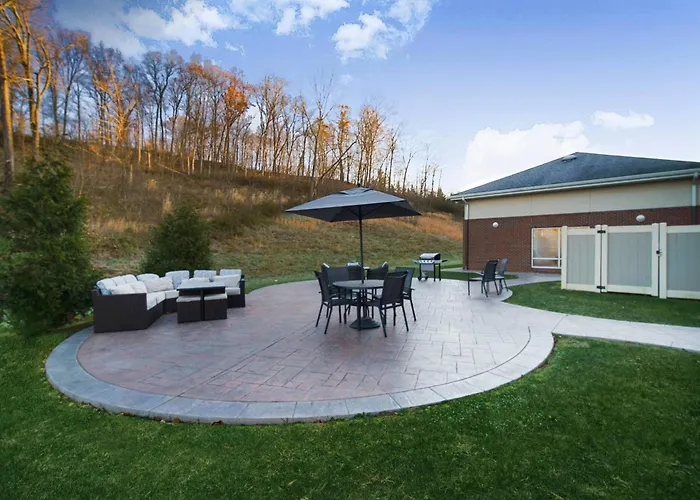 Top Hotels in Marietta, Ohio