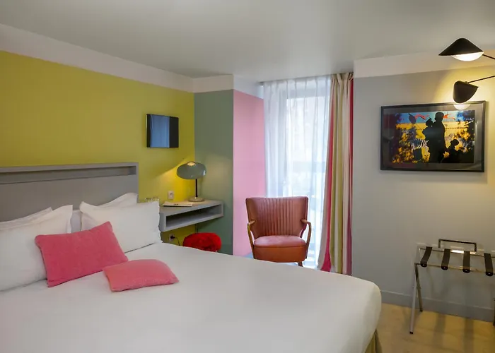 Dormire a Parigi: Le Opzioni di Alloggio per Ogni Viaggiatore