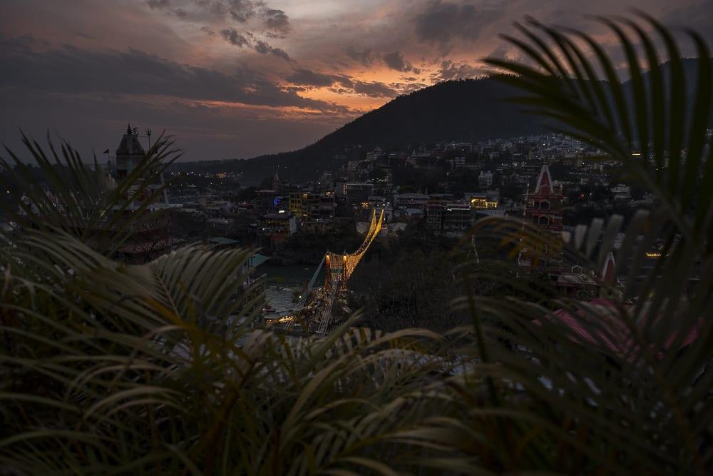 atardecer en la INdia, Rishikesh